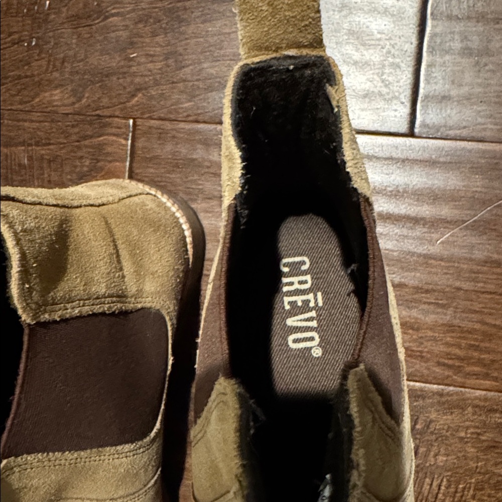Crevo Tan Suede Chelsea Boots men size 9 - Picture 7 of 8